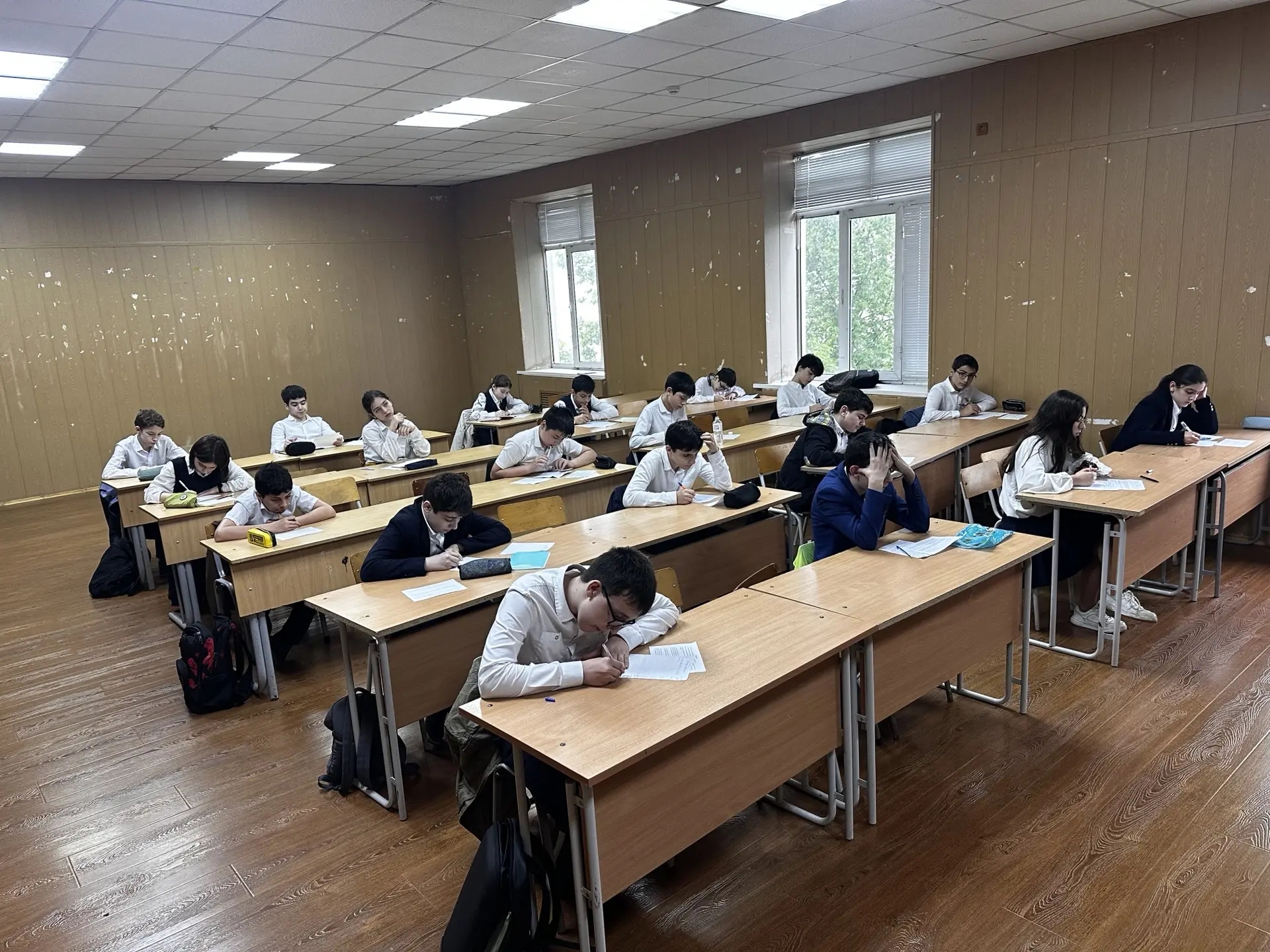 В ДГУ прошли вступительные испытания в Заочную физико-техническую школу при МФТИ