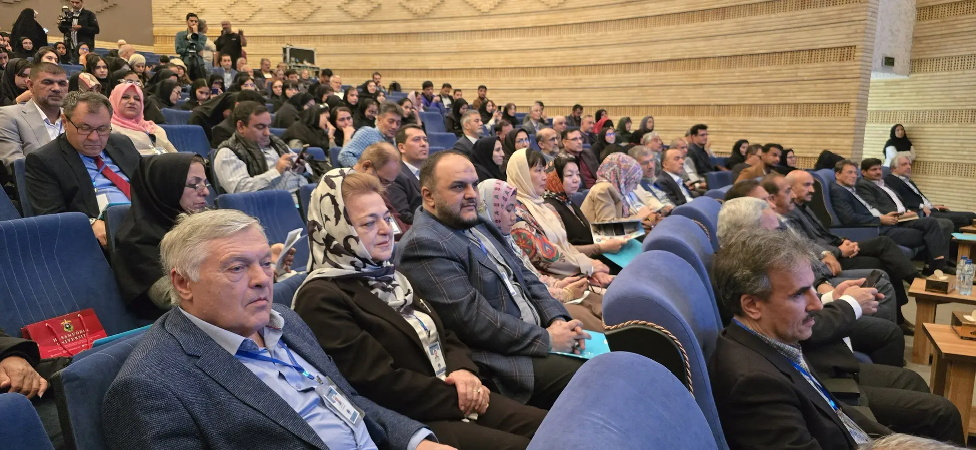 Преподаватели ДГУ на Международном конгрессе иранистов