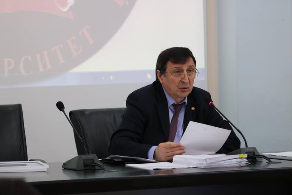 «Укрепляем позиции и движемся вперед»: Муртазали Рабаданов об итогах учебного года в ДГУ