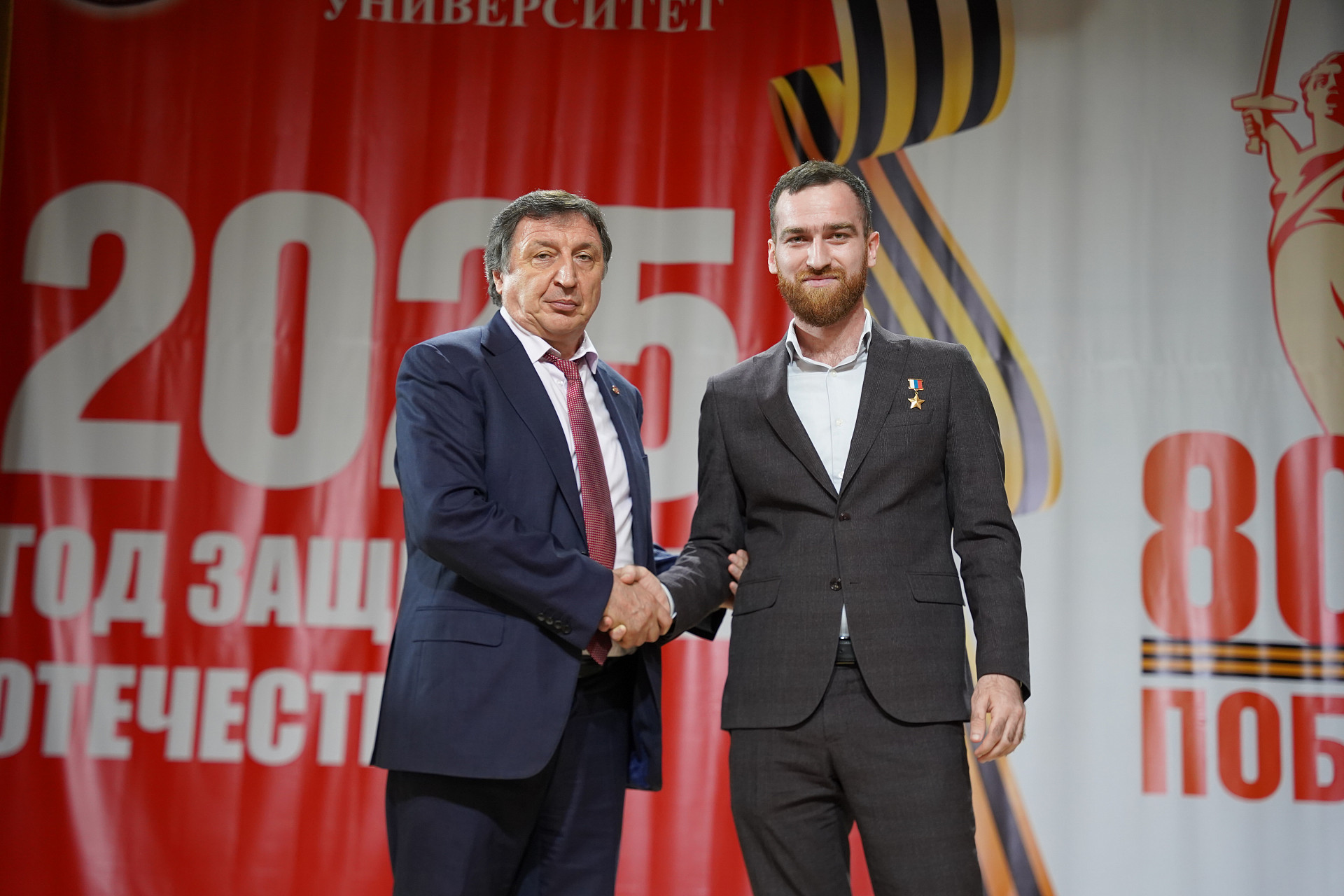 90-й выпуск ДГУ получил красные дипломы