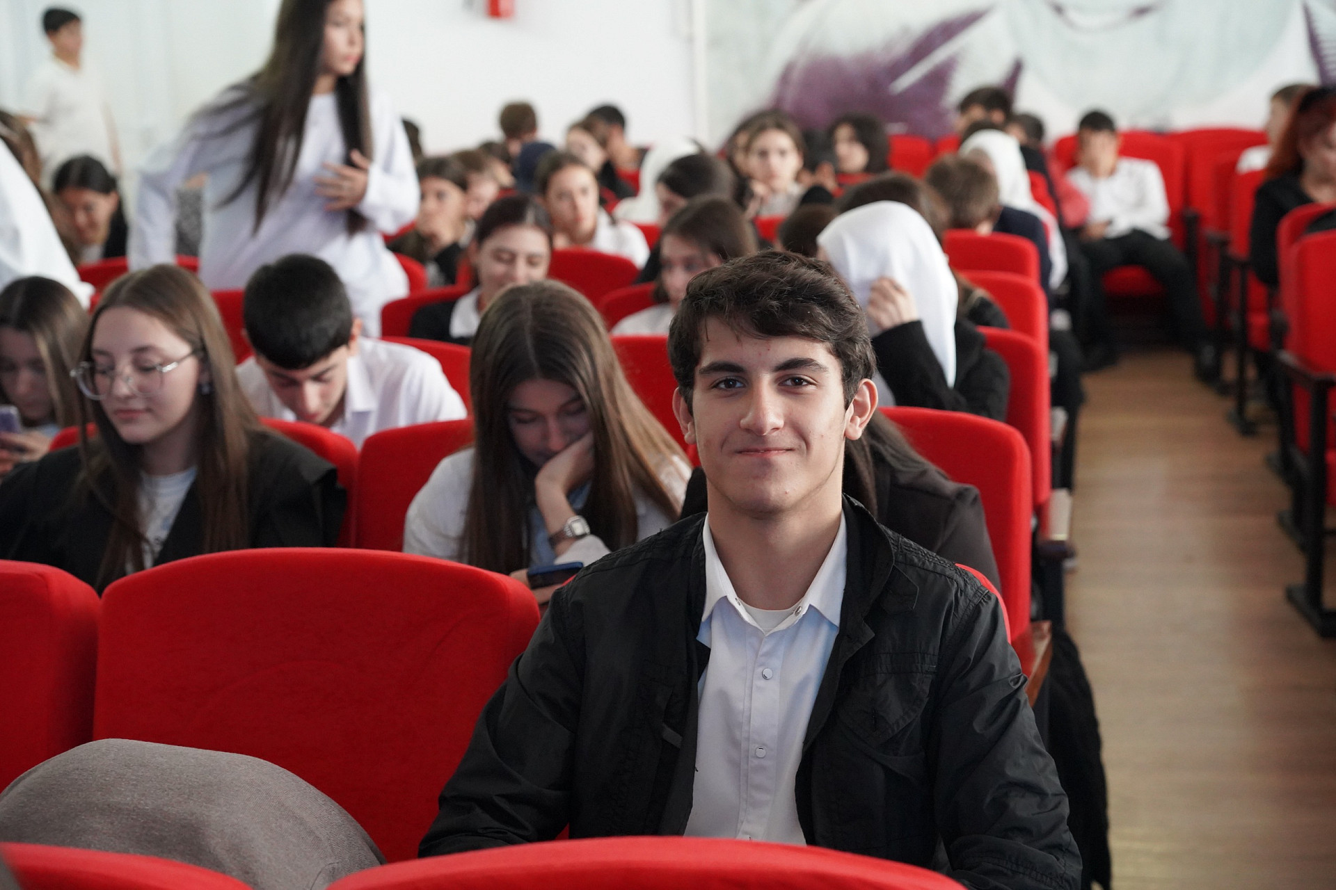 «С наукой в сёла!»: мобильные университетские смены ДГУ открыли мир исследований школьникам Сергокалинского района