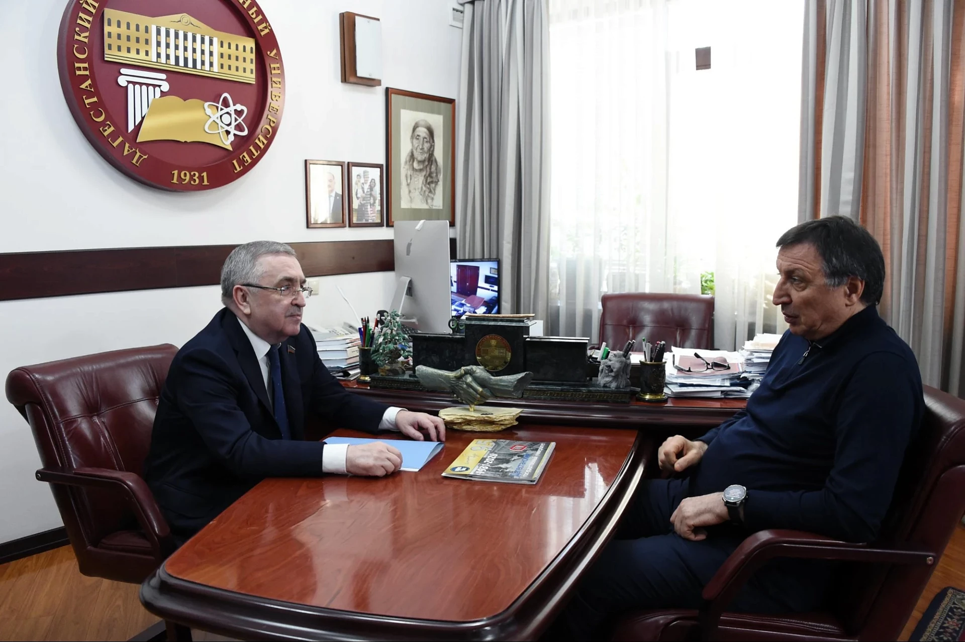 Юрий Левицкий обсудил с Муртазали Рабадановым новый закон, направленный на улучшение жилищных условий для семейных студентов   
