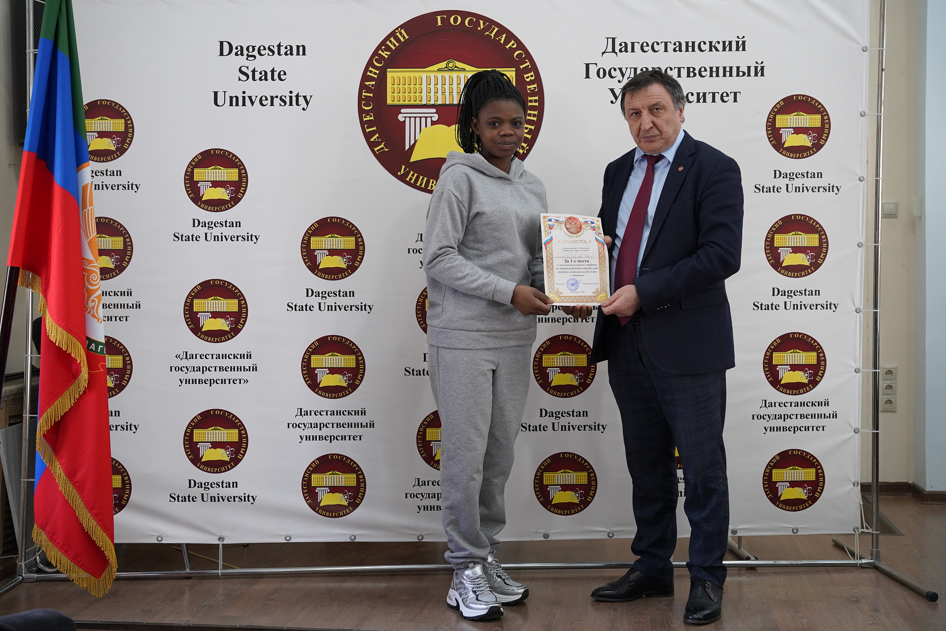 Иностранные студенты ФМО ДГУ блестяще выступили на фестивале «Дружба»